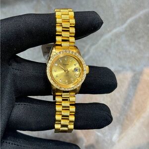 Jayne Gold tone with crystals womens fashion wrist watch